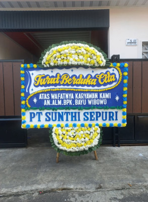 Papan Bunga Duka di Bangun Purba